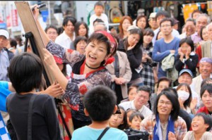 2014y06m14d_021004541