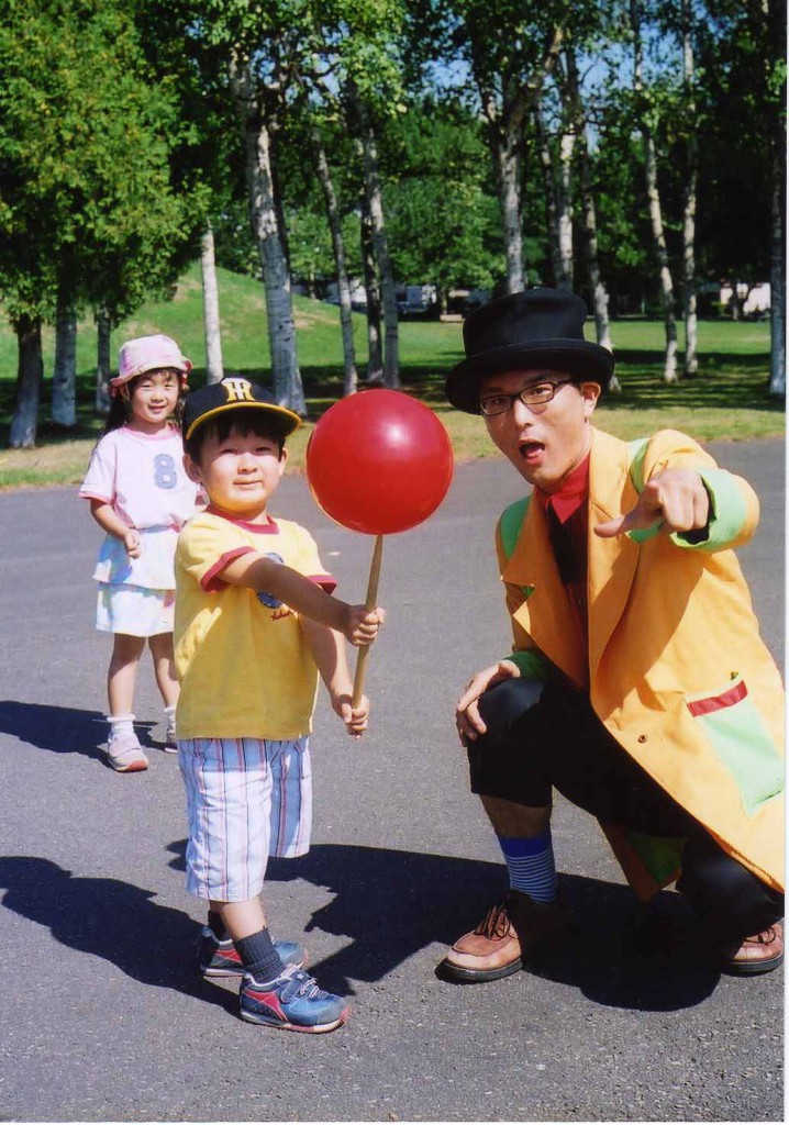 ジャグリングパフォーマー