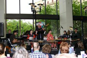 ＭＨ009 邦楽器バンド 笛・尺八・筝・三味線・ギター