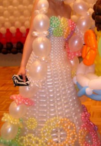 2015y08m17d_152808635