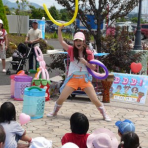 2016y05m12d_161331533